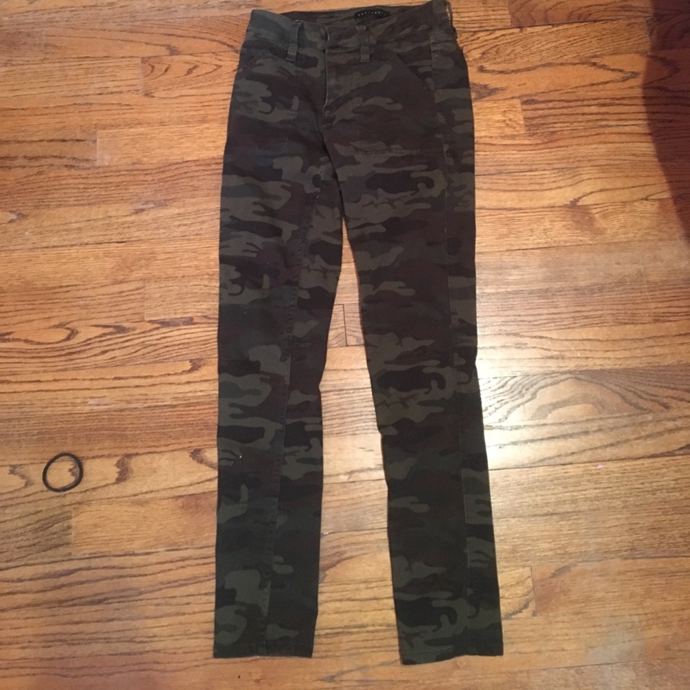 Sanctuary stretch camp denim size 24